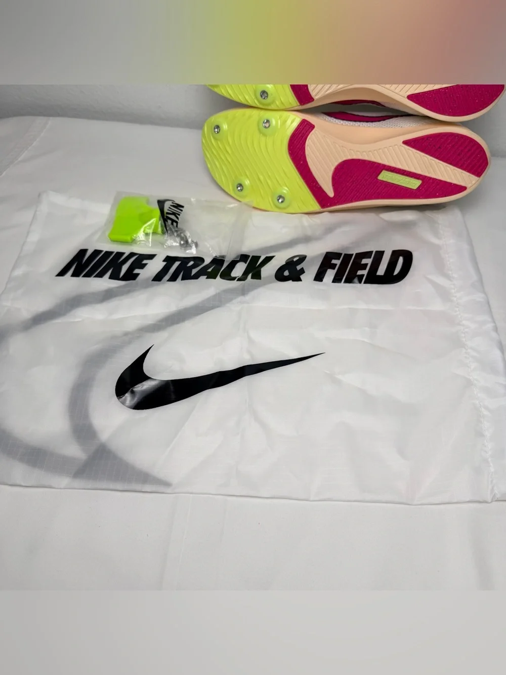 Nike Zoom Rival Distance Unisex Track & Field Shoes Track Spikes wit Pink Swoosh